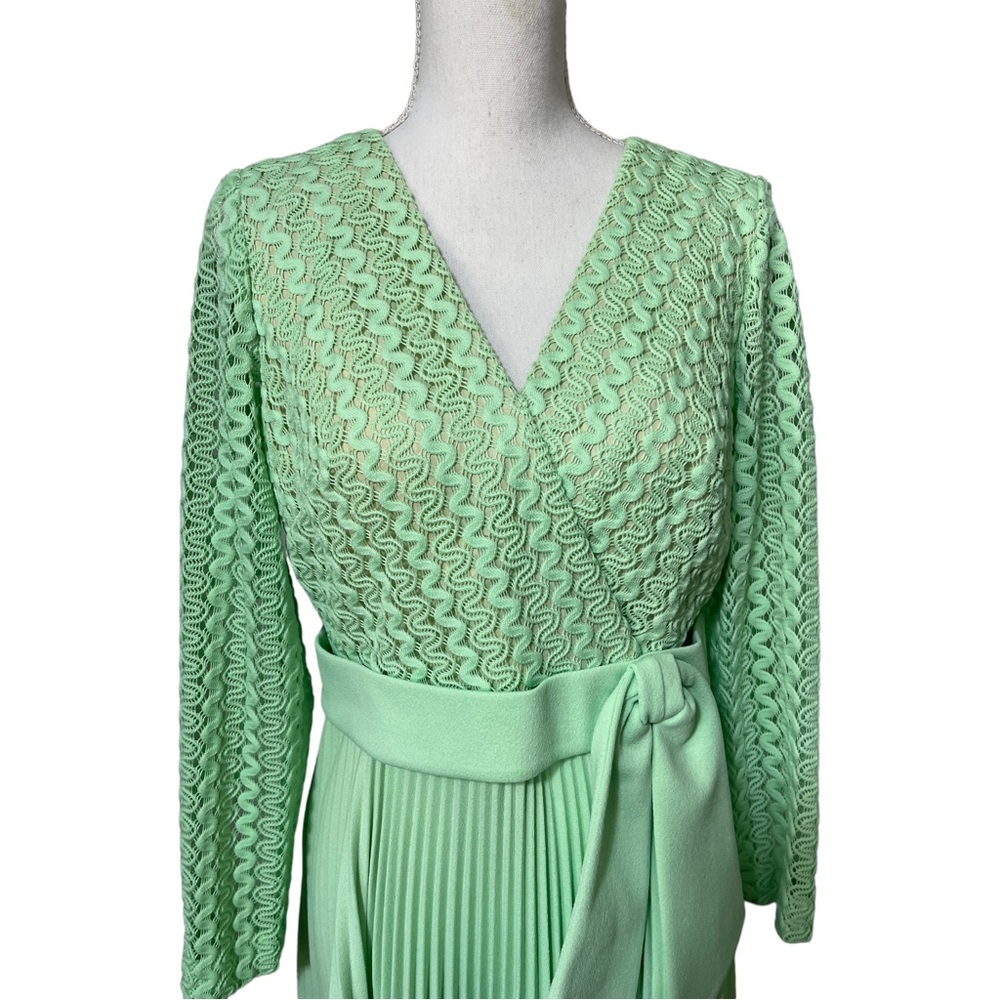 Vintage antique retro chic, mint green woven tea dress - Picture 2 of 4